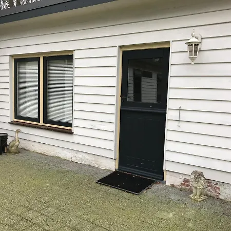 Het Buitenhuis * Leende